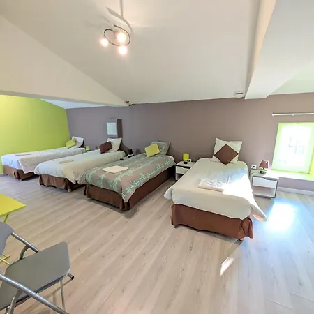 Дом отдыха Etage1 Au Domaine Du Luth - Parking Gratuit - Cuisine Commune - 20 Min Aquascope Et Futuroscope Quincay
