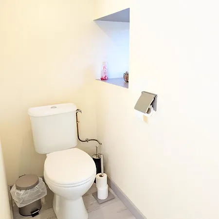 Etage1 Au Domaine Du Luth - Parking Gratuit - Cuisine Commune - 20 Min Aquascope Et Futuroscope Holiday home *