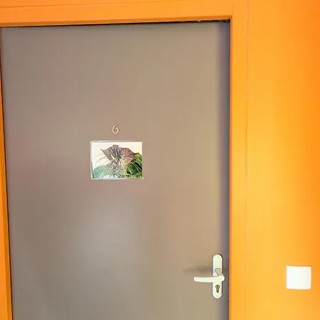Etage1 Au Domaine Du Luth - Parking Gratuit - Cuisine Commune - 20 Min Aquascope Et Futuroscope