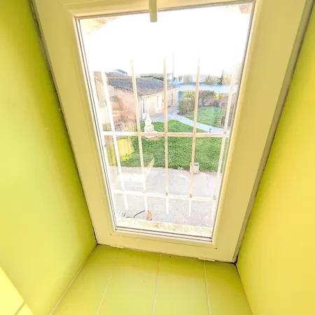 Etage1 Au Domaine Du Luth - Parking Gratuit - Cuisine Commune - 20 Min Aquascope Et Futuroscope *