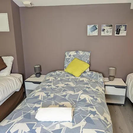 Etage1 Au Domaine Du Luth - Parking Gratuit - Cuisine Commune - 20 Min Aquascope Et Futuroscope