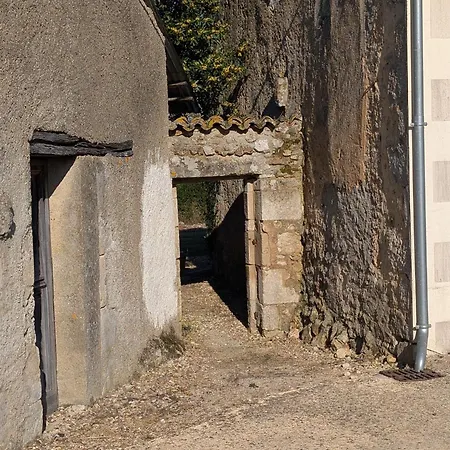 Дом отдыха Etage1 Au Domaine Du Luth - Parking Gratuit - Cuisine Commune - 20 Min Aquascope Et Futuroscope